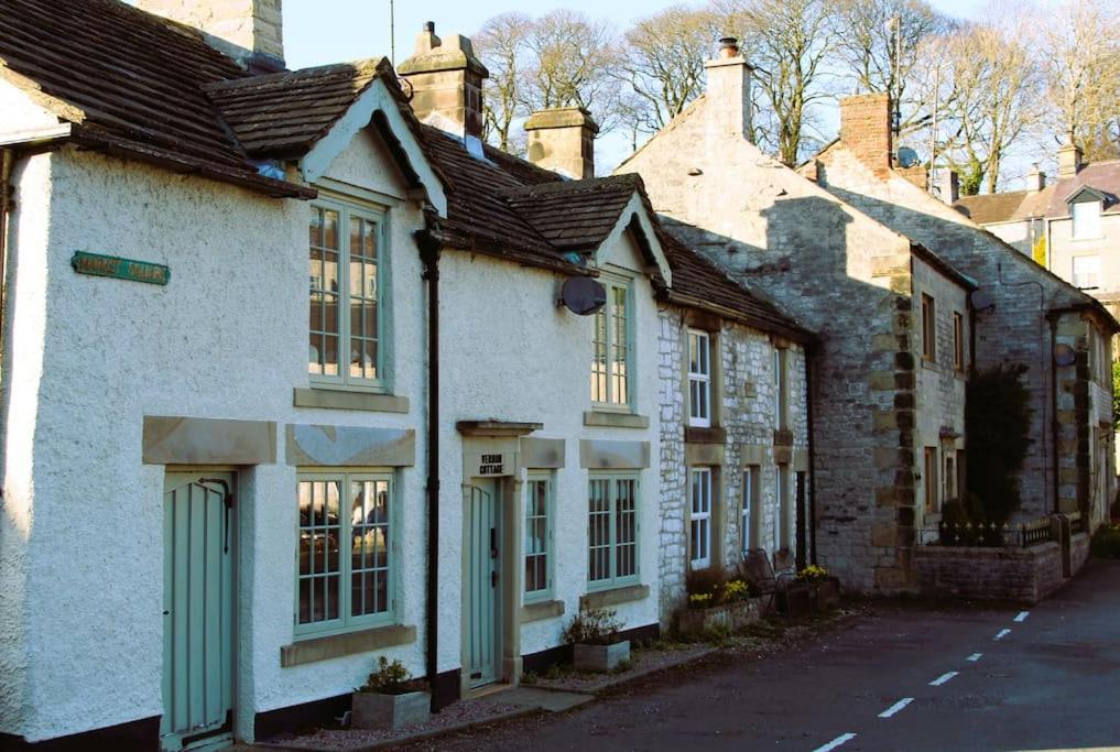 Gorgeous Cozy Cottage With A Heritage Feel, Walks, Pubs & Wood Burner Tideswell Exterior foto